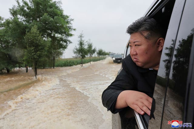 <p>Kim Jong-un inspects a flood-hit area in Nort Korea</p>